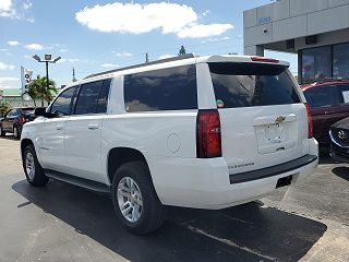 2019 Chevrolet Suburban LT 1GNSCHKC0KR111109 in Hialeah, FL 7