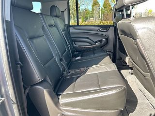 2019 Chevrolet Suburban LT 1GNSKHKC6KR368228 in Troutdale, OR 35