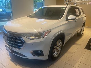 2019 Chevrolet Traverse High Country 1GNEVJKW0KJ141654 in Lee's Summit, MO 1