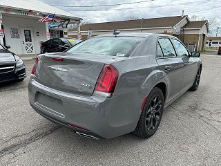 2019 Chrysler 300 S 2C3CCAGGXKH539841 in Lorain, OH 4