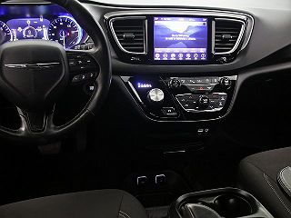 2019 Chrysler Pacifica Touring 2C4RC1FG9KR569401 in Arlington Heights, IL 16
