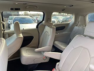 2019 Chrysler Pacifica Touring-L 2C4RC1BG8KR652131 in Highland Park, MI 11