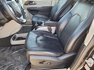 2019 Chrysler Pacifica Touring-L 2C4RC1BG4KR540023 in Merced, CA 16