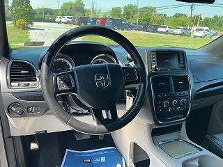 2019 Dodge Grand Caravan SXT 2C4RDGCG0KR594403 in Martinsburg, WV 13