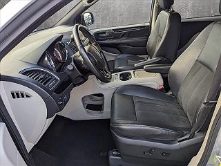 2019 Dodge Grand Caravan SXT 2C4RDGCG6KR595670 in Miami, FL 17