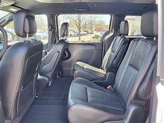 2019 Dodge Grand Caravan GT 2C4RDGEG2KR565725 in Waterford, MI 10
