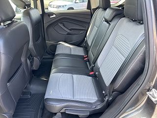 2019 Ford Escape SE 1FMCU9GD0KUB29555 in Bloomington, IN 23