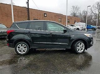 2019 Ford Escape SE 1FMCU9GD2KUA23625 in Forest Park, IL 2