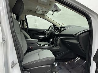 2019 Ford Escape SE 1FMCU9GD9KUC07735 in Frankfort, KY 14