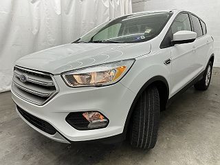 2019 Ford Escape SE 1FMCU9GD9KUC07735 in Frankfort, KY 5