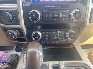 2019 Ford F-150 Lariat 1FTEW1E58KFD49860 in Sikeston, MO 23
