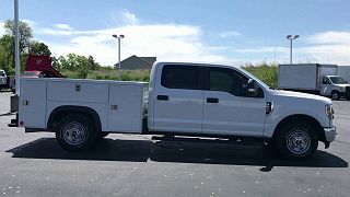 2019 Ford F-250 XL 1FT7W2A67KEF13845 in Merrillville, IN 9