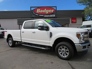 2019 Ford F-250 Lariat 1FT7W2B63KEE51844 in Milwaukee, WI 3
