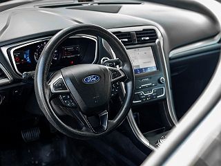 2019 Ford Fusion SE 3FA6P0LU7KR137661 in Ames, IA 13