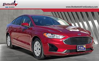 2019 Ford Fusion S VIN: 3FA6P0G75KR246723