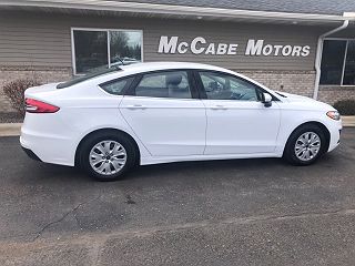 2019 Ford Fusion S VIN: 3FA6P0G78KR186226