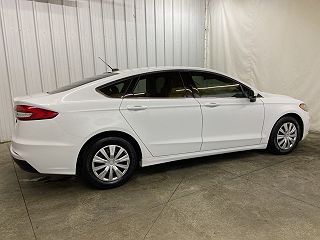 2019 Ford Fusion S 3FA6P0G73KR126919 in Van Wert, OH 4