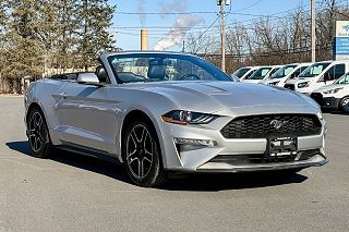 2019 Ford Mustang  1FATP8UH5K5172348 in Mechanicville, NY 1