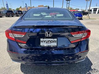 2019 Honda Accord EXL 1HGCV1F51KA013104 in Dodge City, KS 4