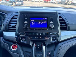 2019 Honda Odyssey LX 5FNRL6H28KB010125 in Oklahoma City, OK 16