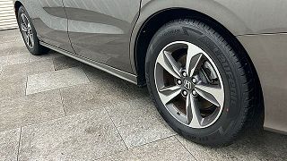 2019 Honda Odyssey Touring 5FNRL6H8XKB066510 in Springfield, MO 3
