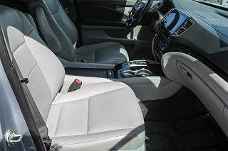2019 Honda Pilot Touring 5FNYF5H95KB011033 in Reseda, CA 18
