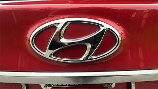 2019 Hyundai Santa Fe SE 5NMS23AD2KH034661 in Redding, CA 12