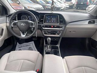 2019 Hyundai Sonata SE 5NPE24AF3KH792225 in Clovis, CA 19
