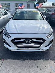 2019 Hyundai Sonata SE 5NPE24AF3KH784237 in Miami, FL 1