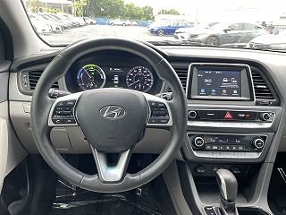 2019 Hyundai Sonata SE KMHE24L35KA085035 in Orlando, FL 21