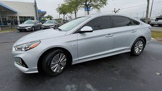 2019 Hyundai Sonata SE KMHE24L35KA085035 in Orlando, FL 4