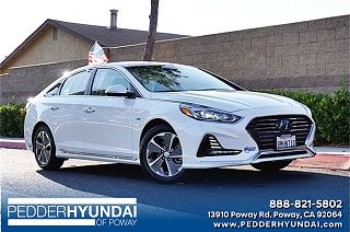 2019 Hyundai Sonata Limited Edition KMHE54L24KA090130 in Riverside, CA 1