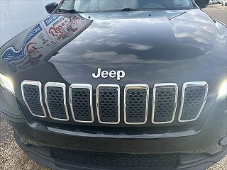 2019 Jeep Cherokee Latitude 1C4PJLLN0KD247762 in Dunn, NC 10