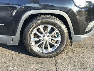 2019 Jeep Cherokee Latitude 1C4PJLLB5KD204198 in Salt Lake City, UT 9