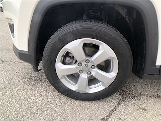 2019 Jeep Compass Latitude 3C4NJDBB2KT752779 in Des Moines, IA 10