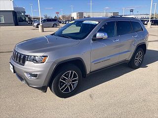 2019 Jeep Grand Cherokee Limited Edition 1C4RJFBG0KC724242 in Dubuque, IA 4