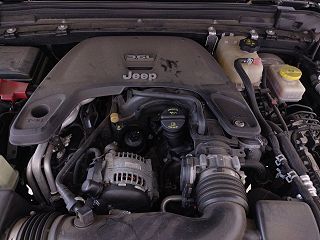 2019 Jeep Wrangler Sahara 1C4HJXEG5KW528406 in Pineville, NC 23