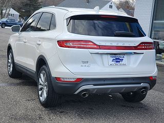 2019 Lincoln MKC Select 5LMCJ2D94KUL17931 in Terryville, CT 2