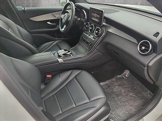 2019 Mercedes-Benz GLC 300 WDC0G4KBXKF634704 in Saint Peters, MO 21