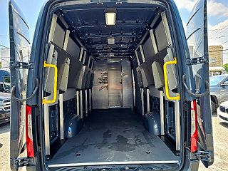 2019 Mercedes-Benz Sprinter 2500 WD4PF1CDXKP151784 in Elmont, NY 10