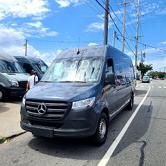 2019 Mercedes-Benz Sprinter 2500 WD4PF1CD9KP147113 in Elmont, NY 1