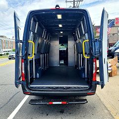 2019 Mercedes-Benz Sprinter 2500 WD4PF1CD9KP147113 in Elmont, NY 22