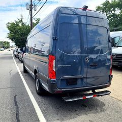 2019 Mercedes-Benz Sprinter 2500 WD4PF1CD9KP147113 in Elmont, NY 3