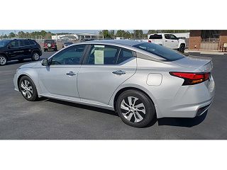 2019 Nissan Altima S 1N4BL4BV3KC157674 in Greenville, NC 3
