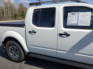 2019 Nissan Frontier PRO-4X 1N6AD0EV3KN707755 in Roscommon, MI 28