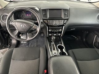 2019 Nissan Pathfinder SV 5N1DR2MM5KC643313 in Columbia, MO 27