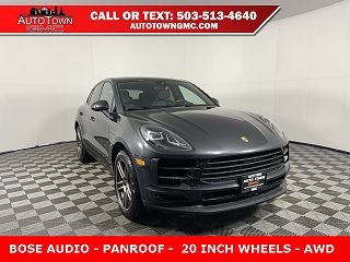 2019 Porsche Macan Base WP1AA2A56KLB00028 in Medford, OR 1