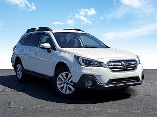 2019 Subaru Outback 2.5i VIN: 4S4BSAFC7K3206553