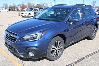 2019 Subaru Outback 2.5i Limited 4S4BSANC6K3280046 in Janesville, WI 8