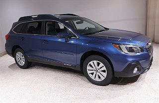 2019 Subaru Outback 2.5i 4S4BSAFC3K3333929 in Mentor, OH 1